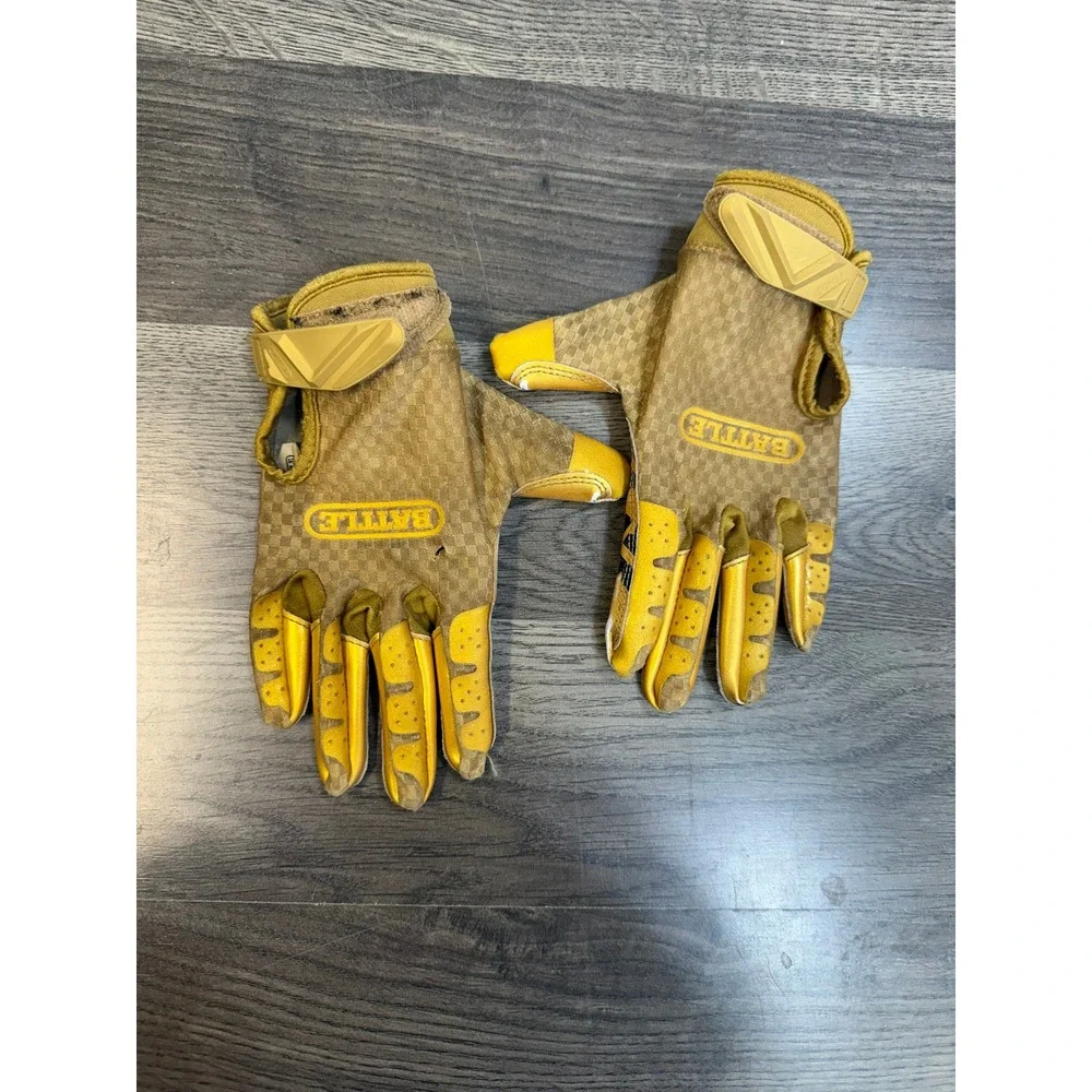 Battle Football Receiver Gloves Metallic Gold Black SFIA Certified Kids